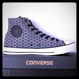 BRAND NEW Converse Chuck Taylor Hi!!!